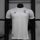 REAL MADRID EDICIÓN ESPECIAL VI 25/26 (VERSIÓN JUGADOR)