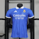 REAL MADRID EDICIÓN ESPECIAL XI 25/26 (VERSIÓN JUGADOR)